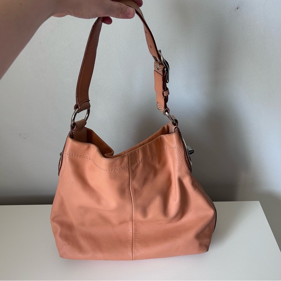 Coach Penelope Shoulder Hobo Bag in a Peach Coral Leather - Picture 6 of 13